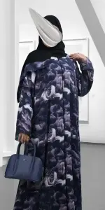 عباية وناسة تو بنفسجي