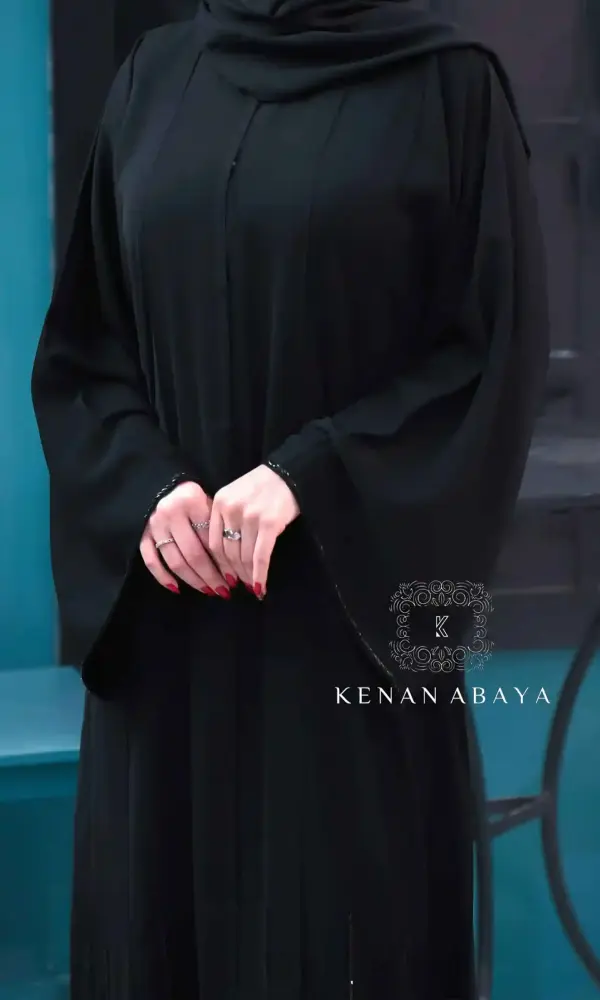 عباية سرايا