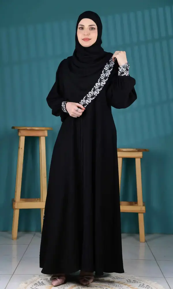 عباية جمانه تو ابيض