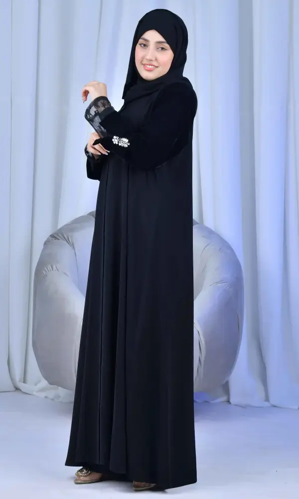 عباية ريناد