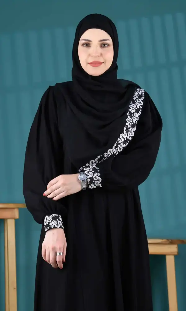 عباية جمانه تو ابيض