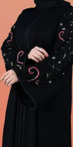 عباية ميرا