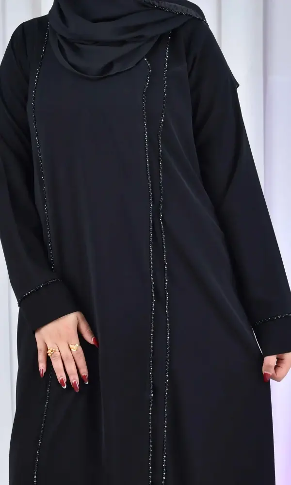 عباية لاسيا خرز