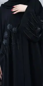 عباية ازهار تو اسود
