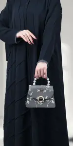 عباية ليلاس