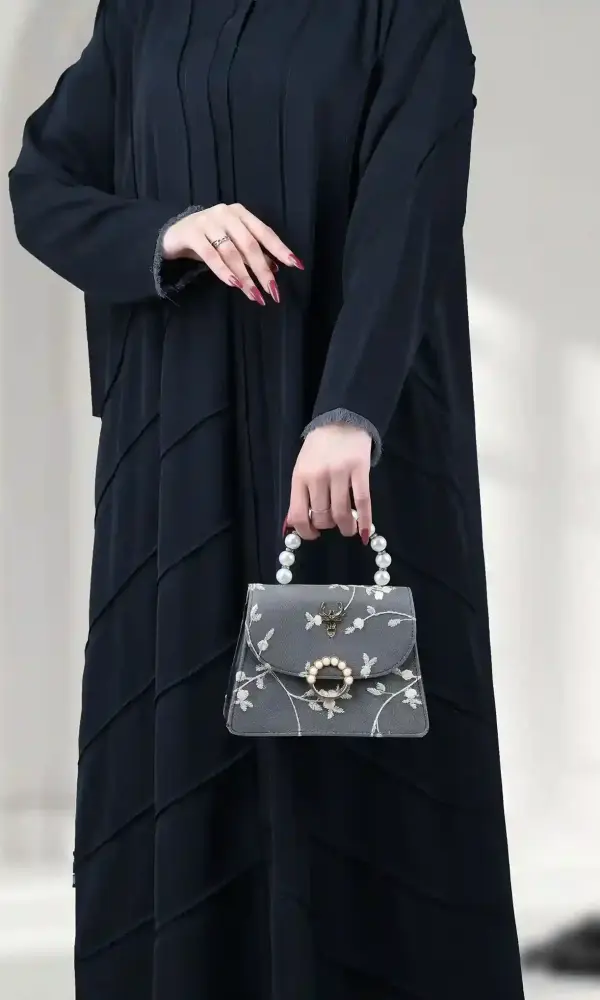 عباية ليلاس