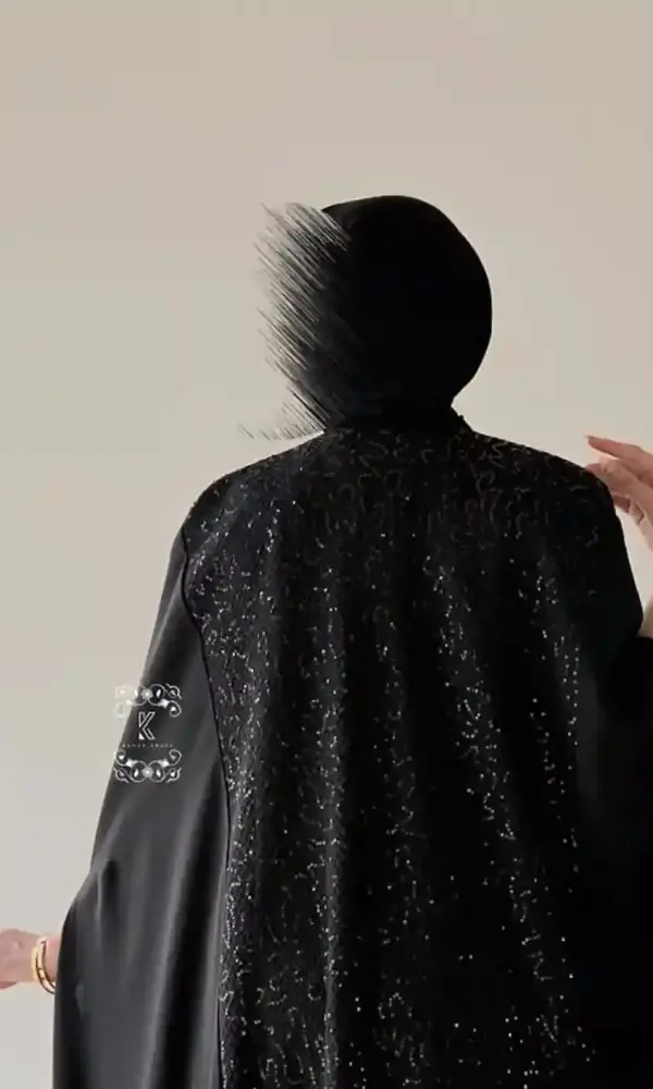 عباية ترانيم