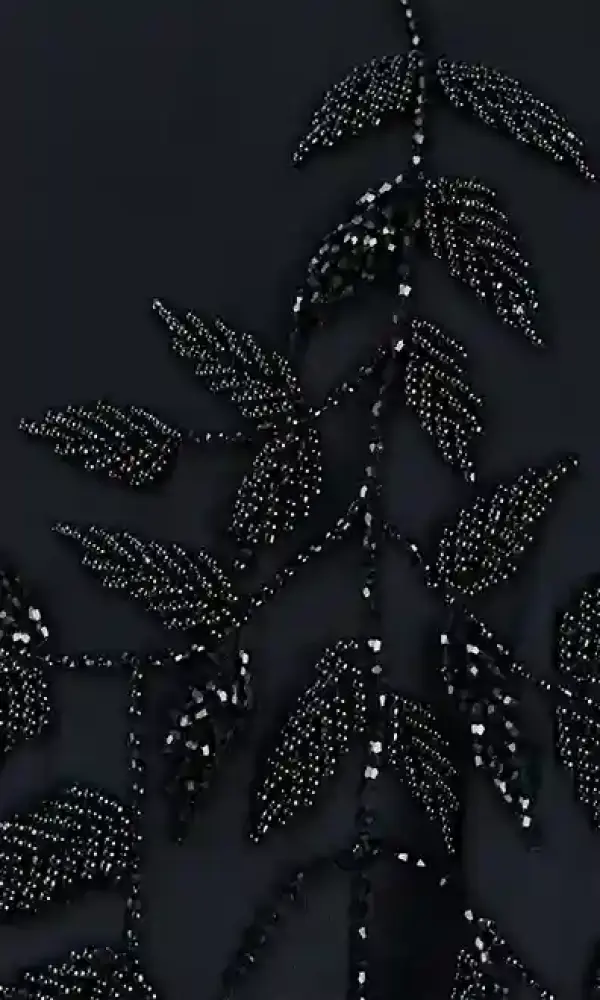 عنود تو اسود