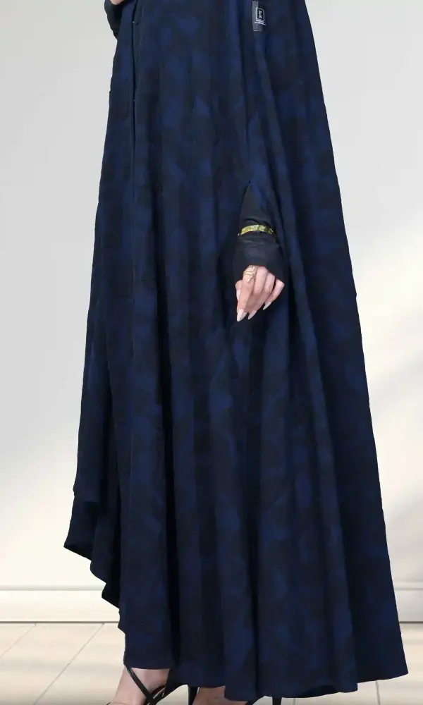 عباية العنود كحلي
