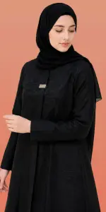 جاكار ثري