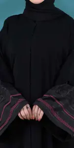 عباية حور ثري